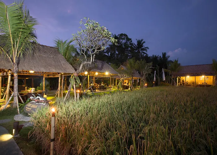 Bebek Tepi Sawah Restaurant & Villas